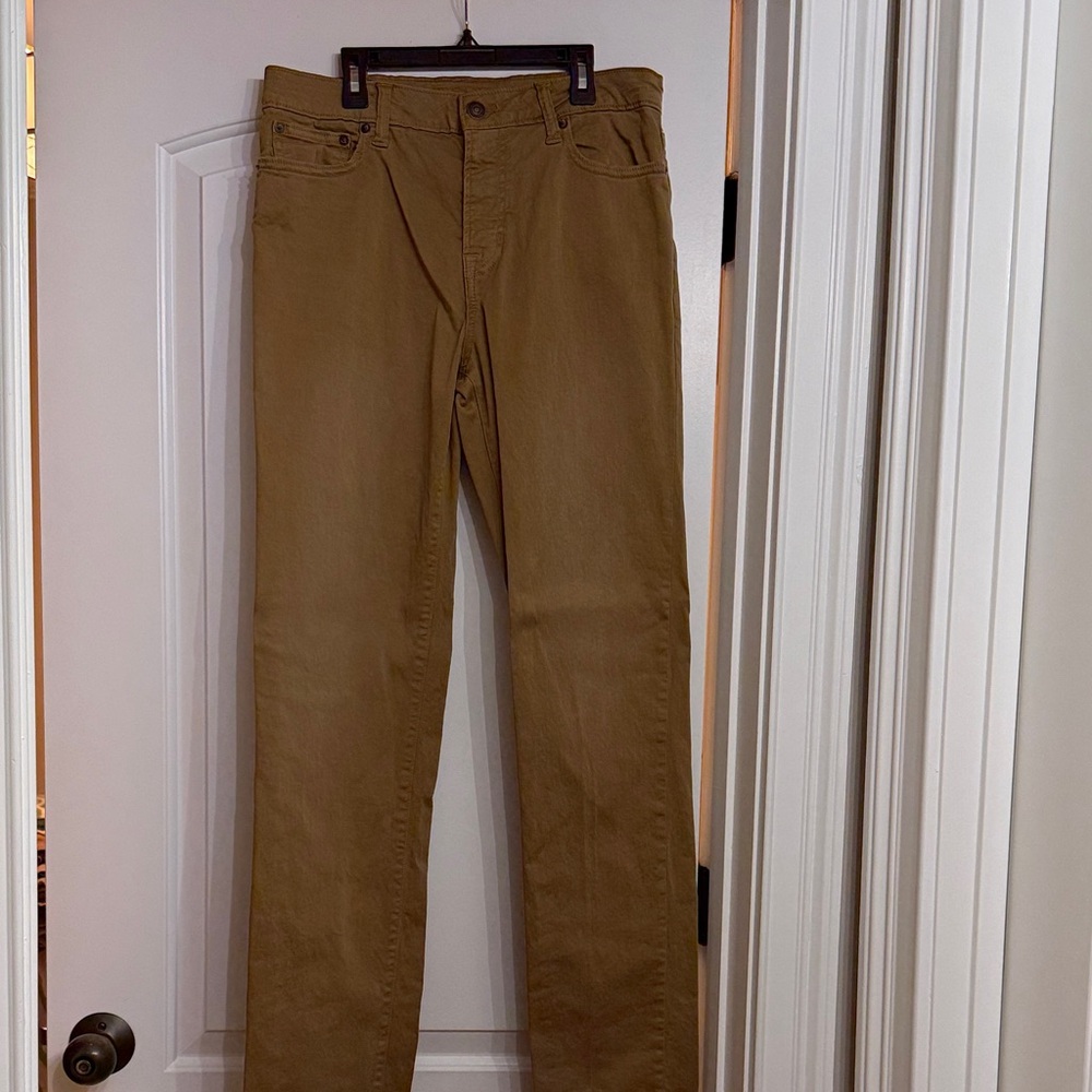 American Eagle Outfitters Brown Chinos